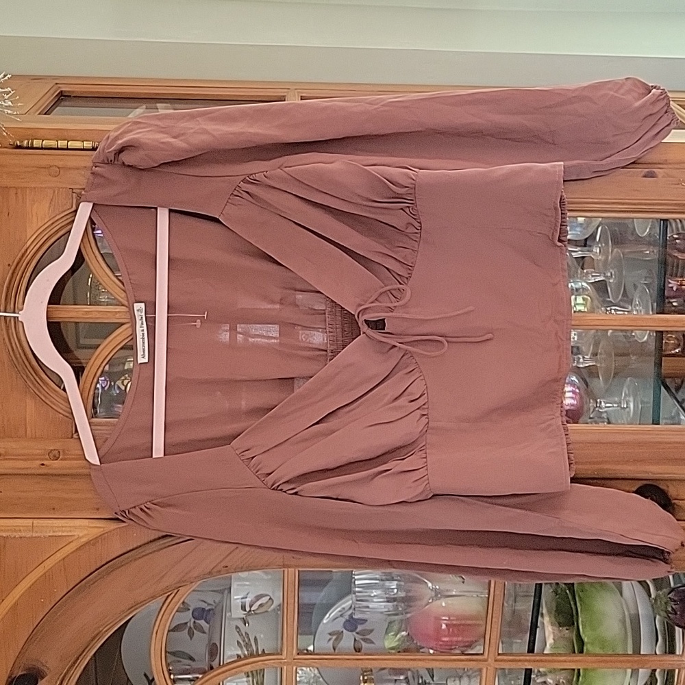 Abercrombie Blouse - Picture 1 of 5
